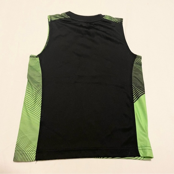 Nike Kids Boys Sleeveless Top Size 6 5-6 Years - Picture 9 of 14